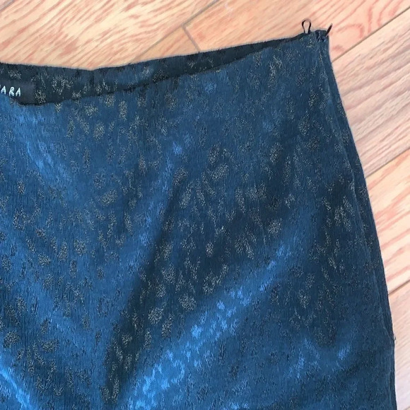Portara Cheetah print pants - Picture 2 of 3